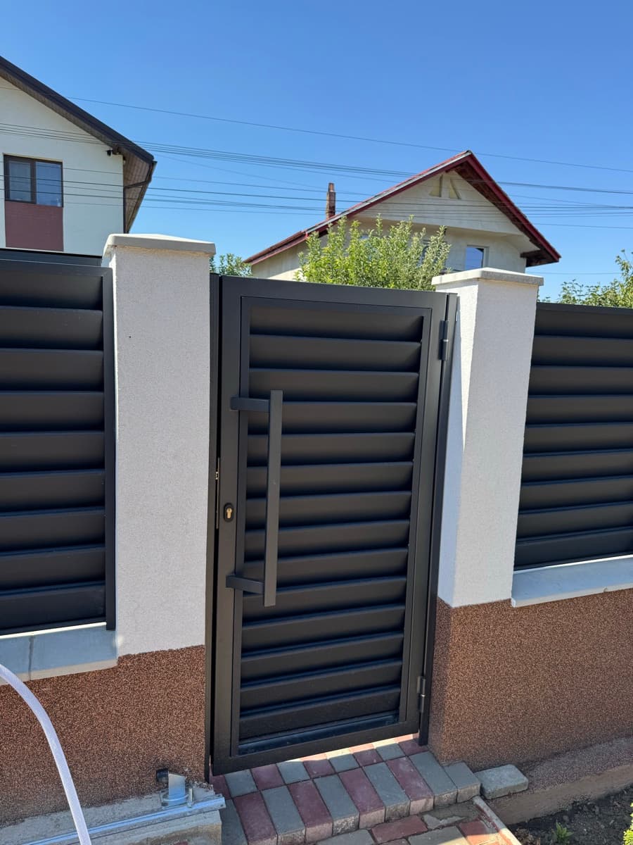 Gard IL30 DUBLU montat în Ungheni